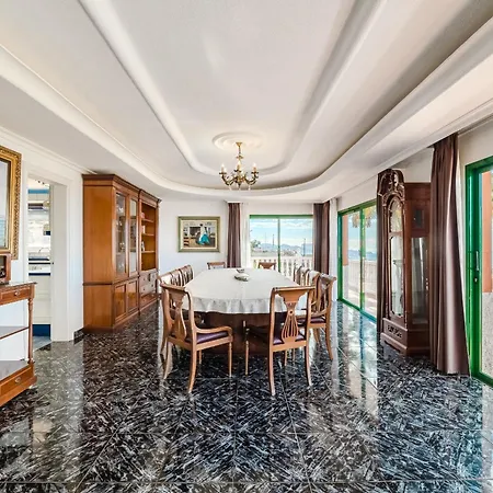 Βίλα Authentic Canarian With Pool And Ocean Views Los Menores