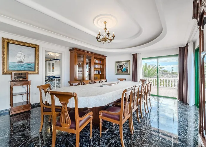 Authentic Canarian With Pool And Ocean Views Villa Los Menores